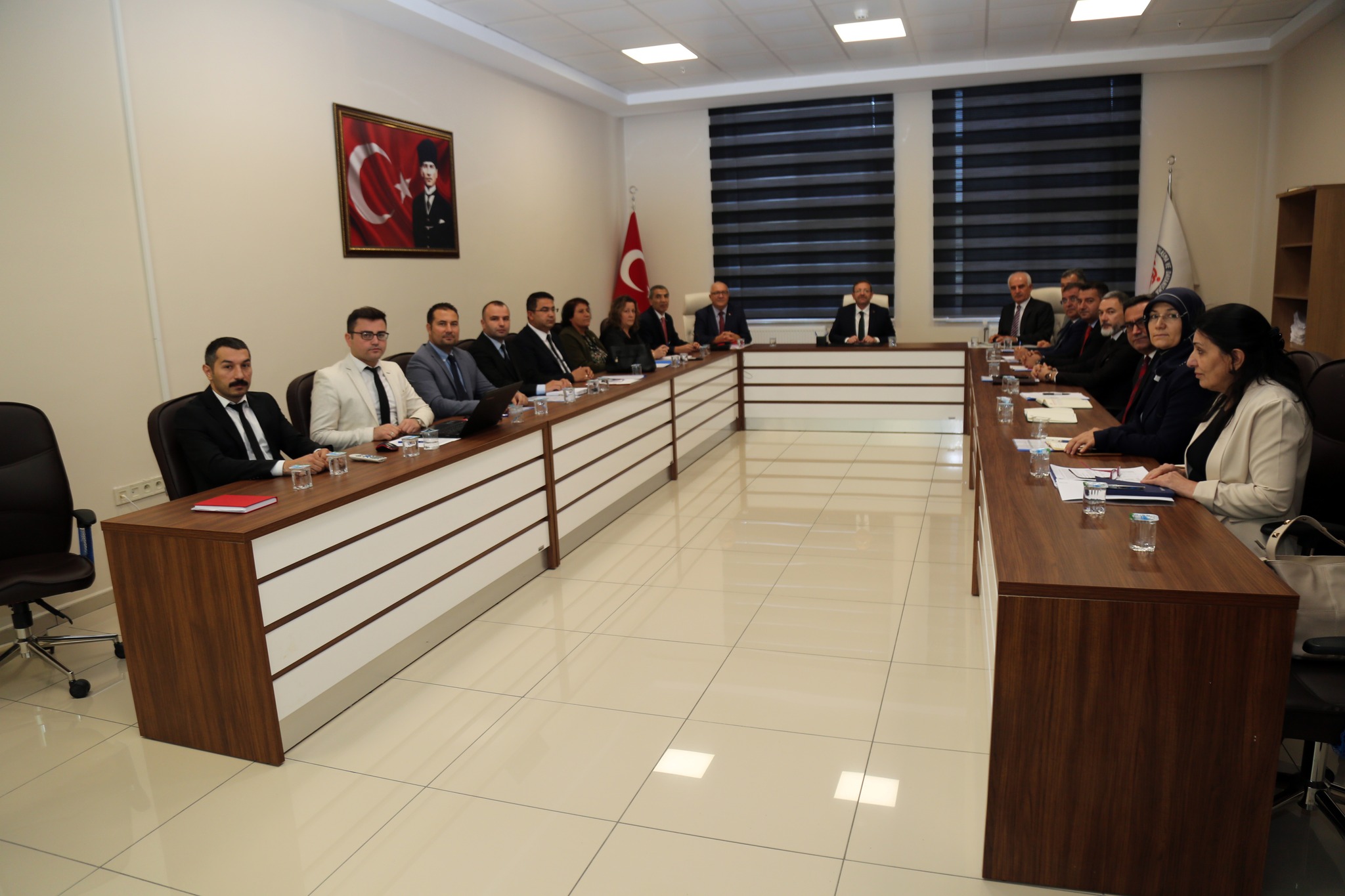 Yozgat Valisi Ziya Polat, devletin bütün imkanlarının vatandaşların emrinde olduğunu