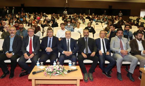 Yozgat Bozok Üniversitesi bünyesinde faaliyetini sürdüren ve Kitlesel Açık Çevrim