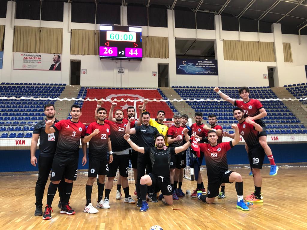 Hentbol Erkekler Birinci Ligi À Grubu’nda zirve mücadelesi veren Yozgat