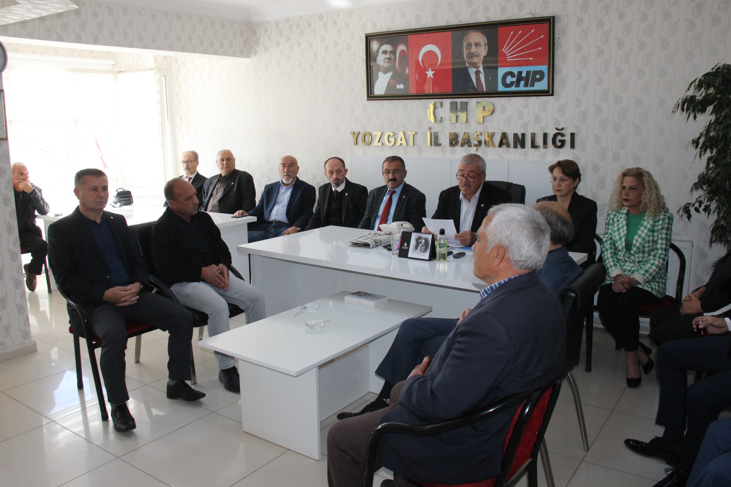 Cumhuriyet Halk Partisi (CHP) Yozgat İl Başkanı Abdullah Yaşar, basın