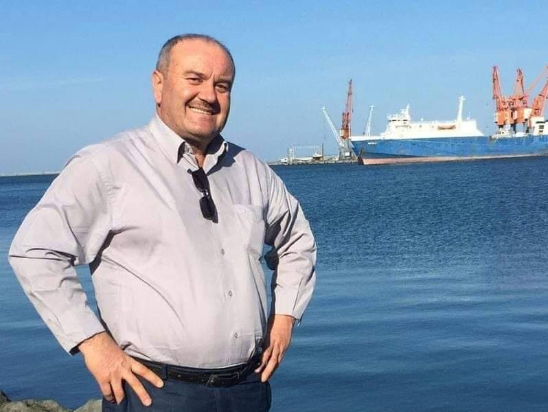 Yozgat'ın Sorgun ilçesinde meydana gelen kazada; minibüs ile otomobil çarpıştı.