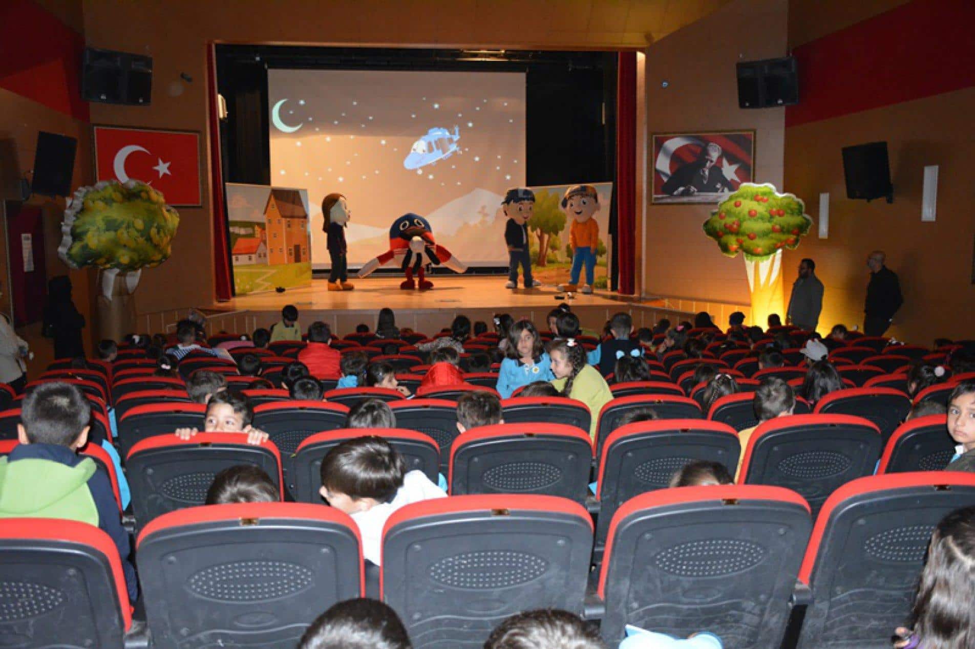 Türk Havacılık ve Uzay Sanayi tarafından çocukların ve gençlerin havacılık