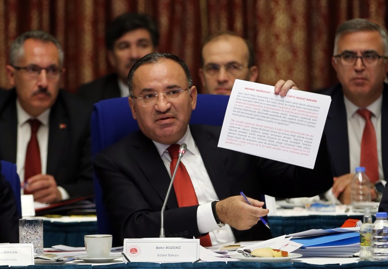 Adalet Bakanı Bekir Bozdağ, yargının geçmişte FETÖ tarafından manipüle edildiğine herkesin