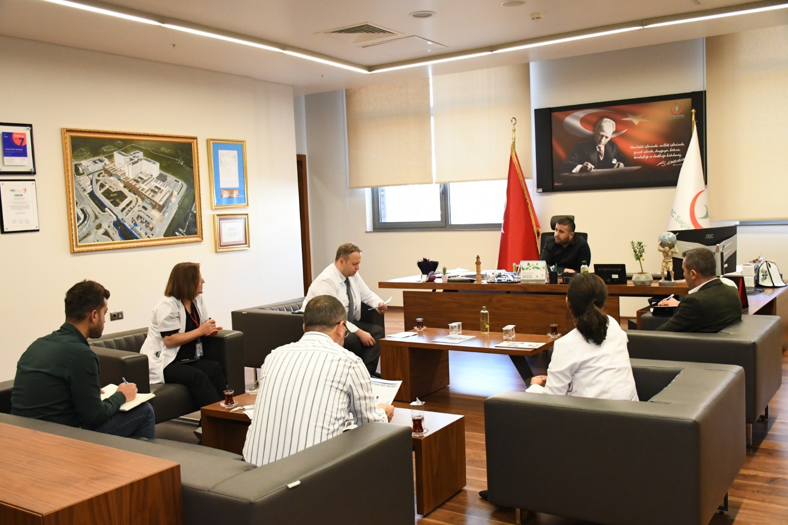 Yozgat Şehir Hastanesi Başhekimi Uz Dr Mustafa Kozan, hastaneye gelen