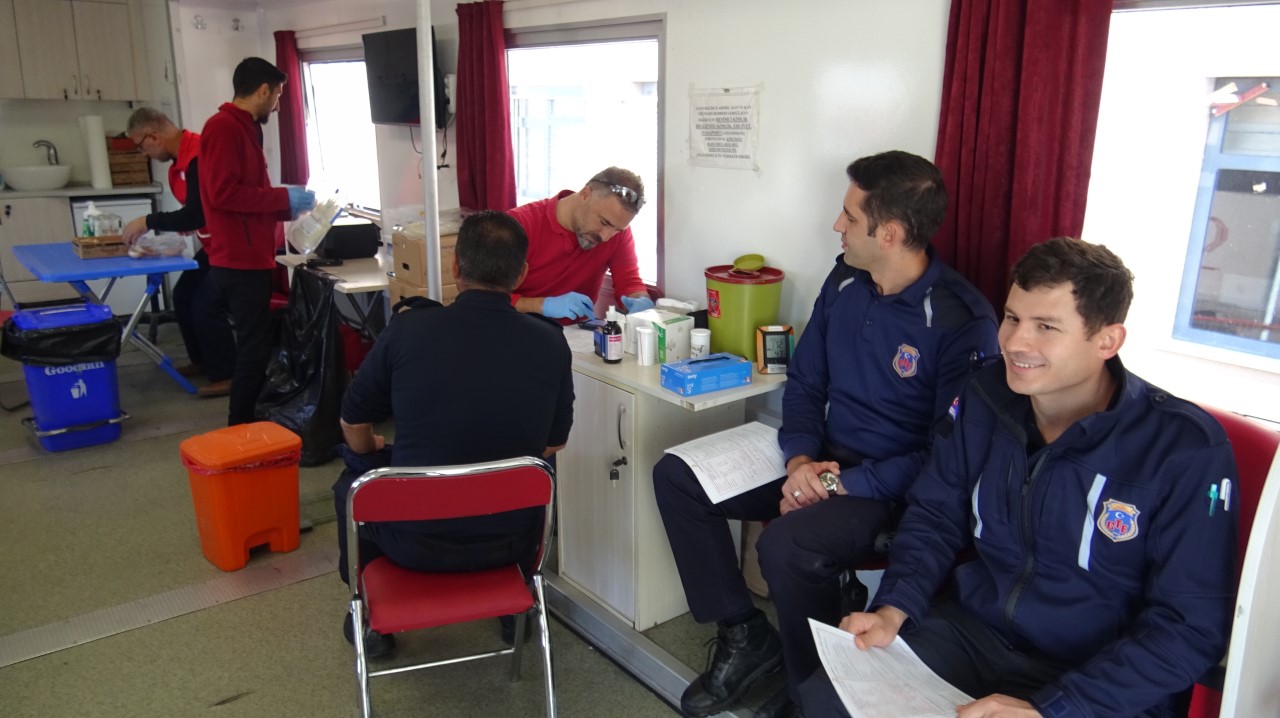 Akdağmadeni Ceza İnfaz Kurumu personelleri, Türk Kızılay’ın kan bağışıkampanyalarına katkı