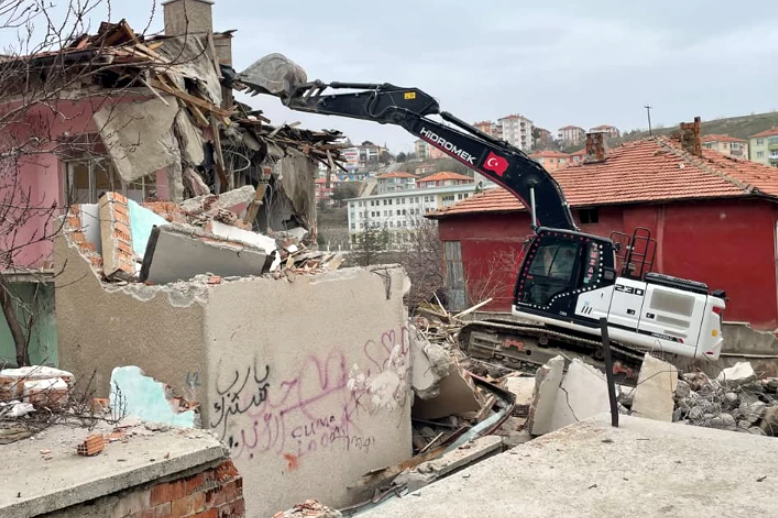 Yozgat’ta Kurumların yaptığı alt ve üst yapı çalışmalarının yapıldığı bölgelerde