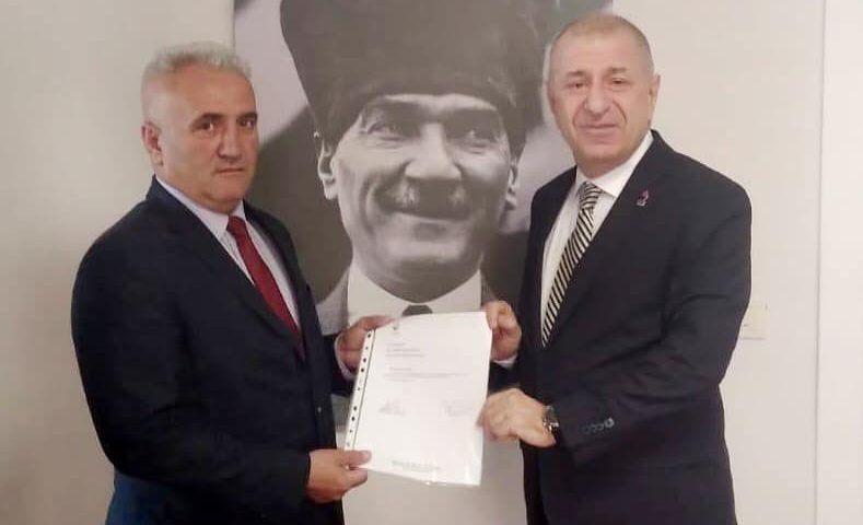 Zafer Partisi Yozgat İl Başkanı Mahmut Açıkgöz başkanlığında toplanan yönetim