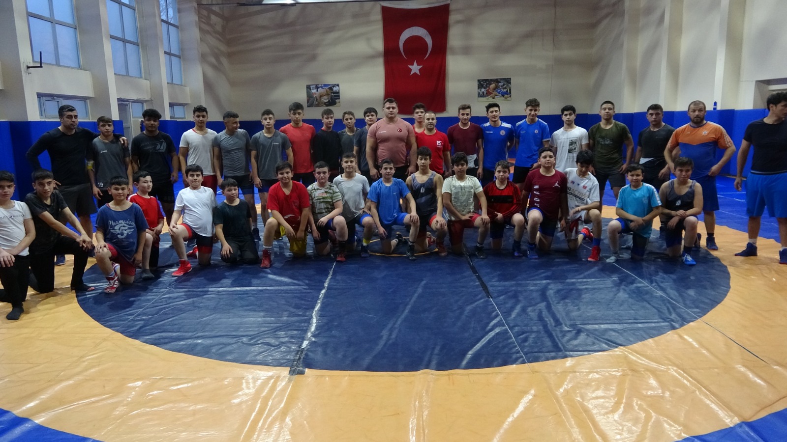 Güreşte Avrupa, Dünya ve olimpiyat şampiyonları çıkaran Yozgat’ta, geleceğin güreşçileri,