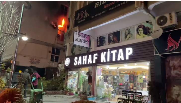 Yozgat’ta Abide İş Hanı’nın 3. katında kullanılmayan bir iş yerinde