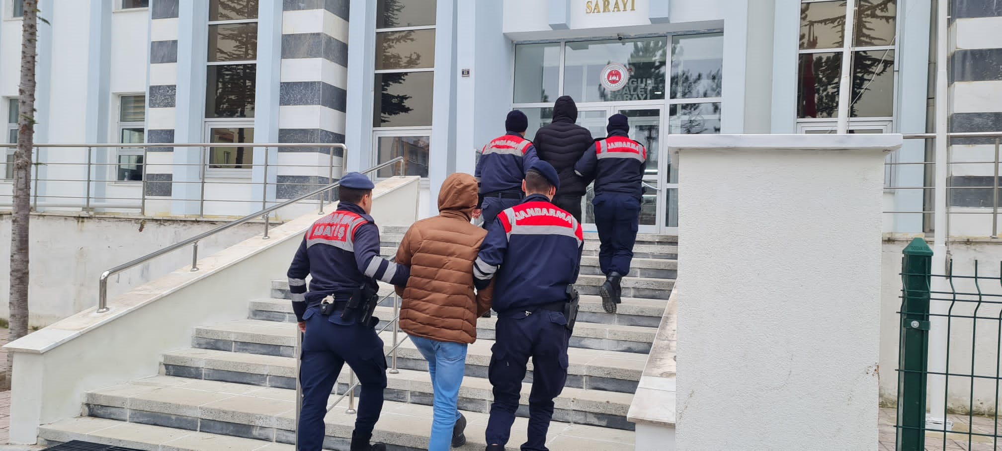 Yozgat İl Jandarma Komutanlığı ekipleri tarafından uyuşturucu ticareti yapan (B.E.)