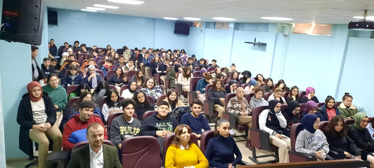 Sorgun Gençlik Derneği tarafından Sorgun Şehit Ahmet Alan Anadolu Lisesi