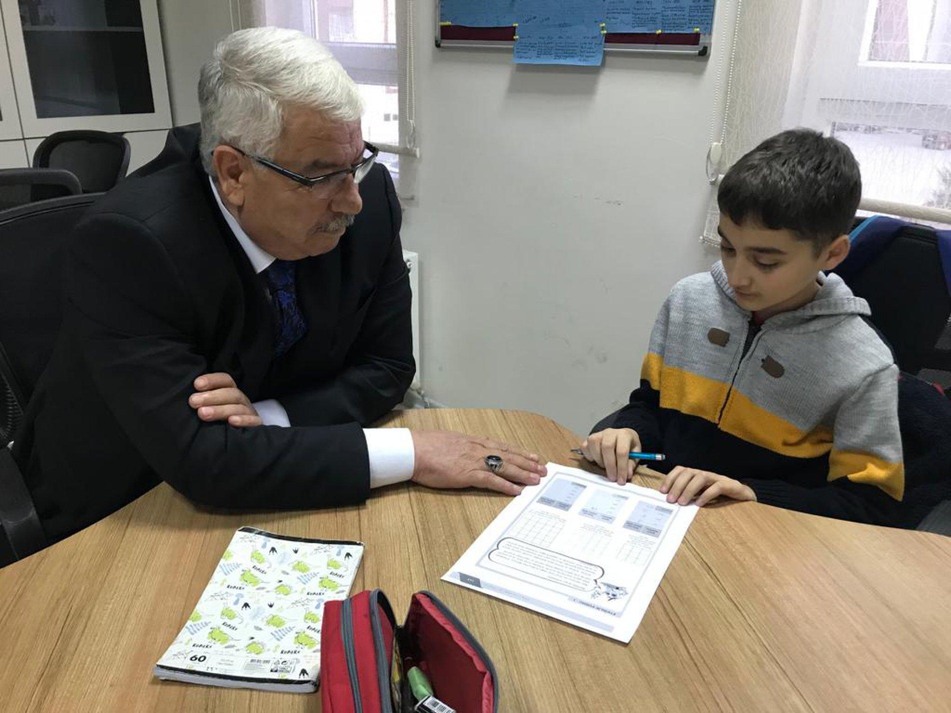 Yozgat İl Milli Eğitim Müdürü Yusuf Yazıcı, okul ziyaretleri kapsamında;