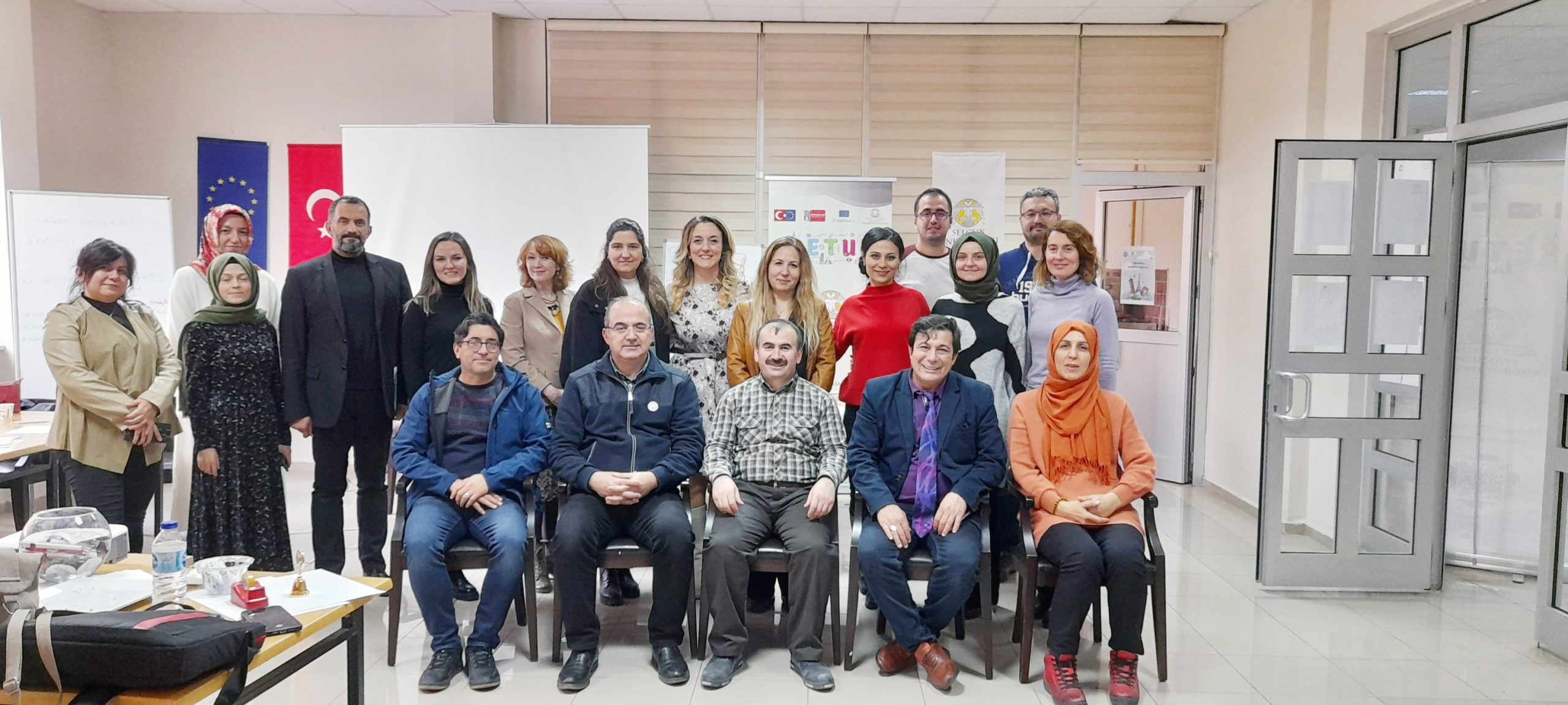 Yozgat Bozok Üniversitesi Fen Edebiyat Fakültesi Öğretim Üyesi Prof. Dr.