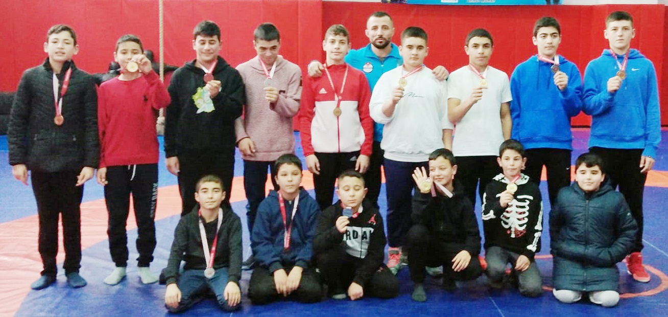 Gençlik ve Spor Bakanlığı tarafından yapılan Anadolu Yıldızlar Ligi (ANALİG)