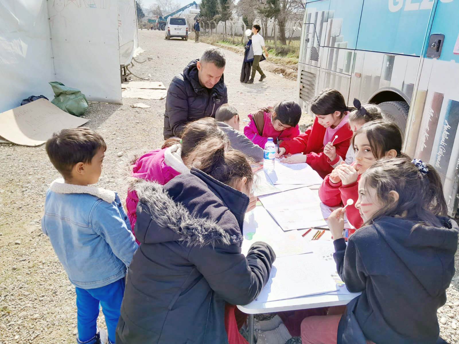 Yozgat İl Kültür ve Turizm Müdürlüğü’ne ait gezici kütüphane deprem