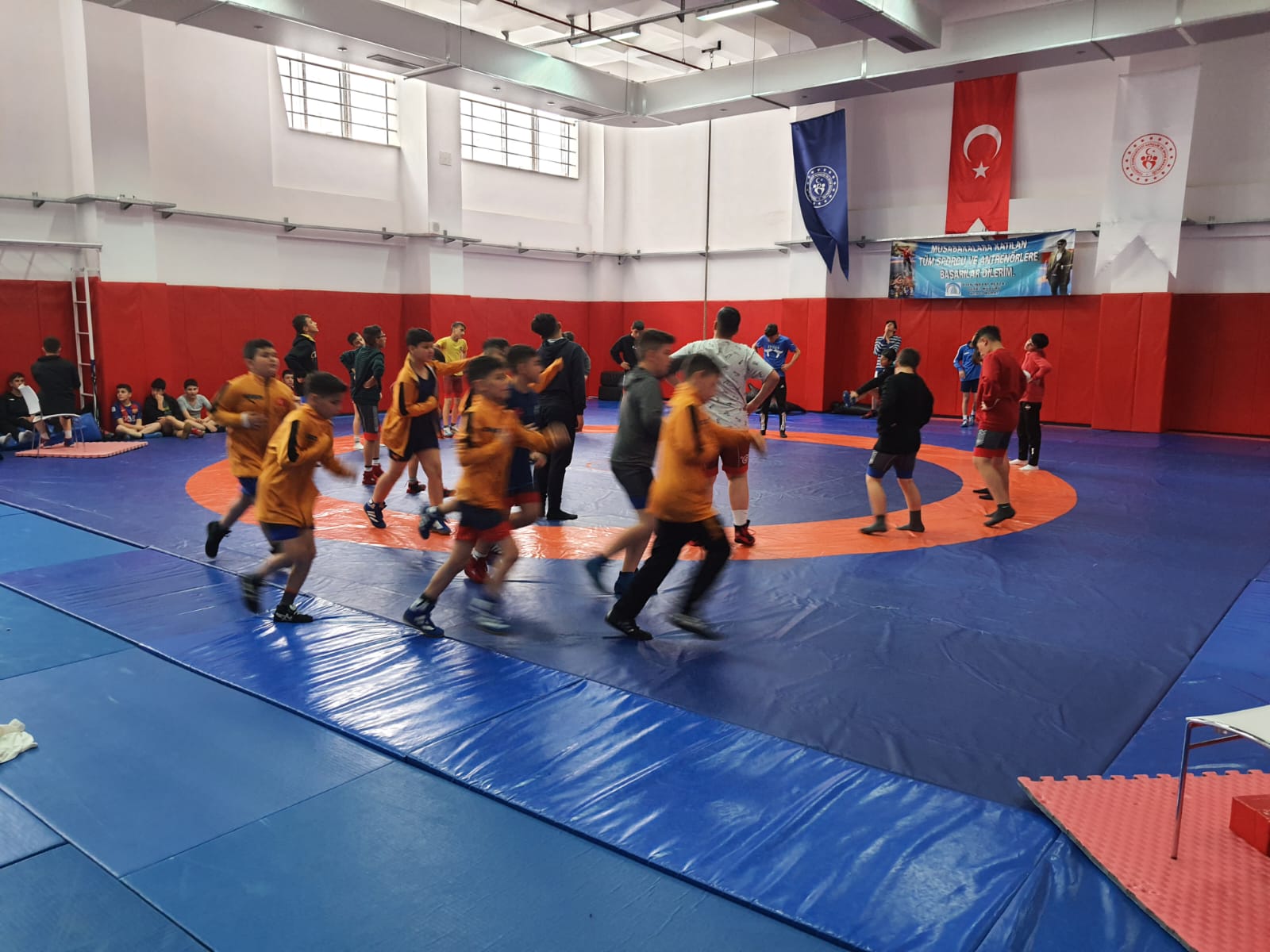 Gençlik ve Spor Bakanlığı tarafından yapılan Anadolu Yıldızlar Ligi (ANALİG)