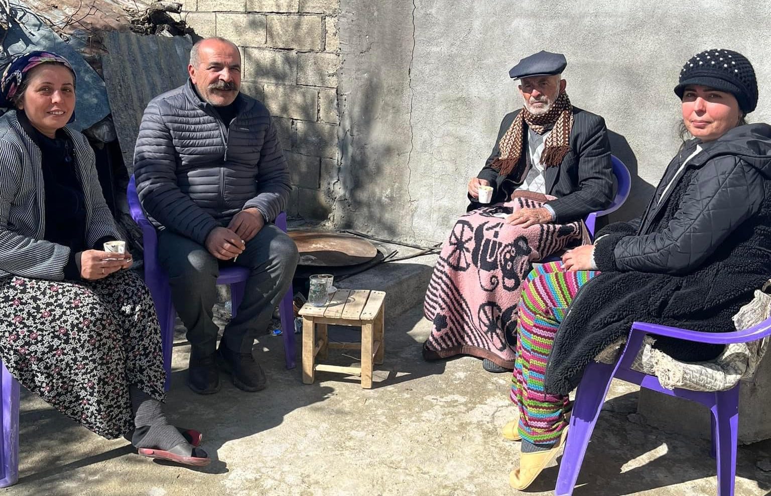 Çayıralan ilçesinden deprem bölgelerine toplam 30 araçlık yardım malzemeleri ulaştırıldı.