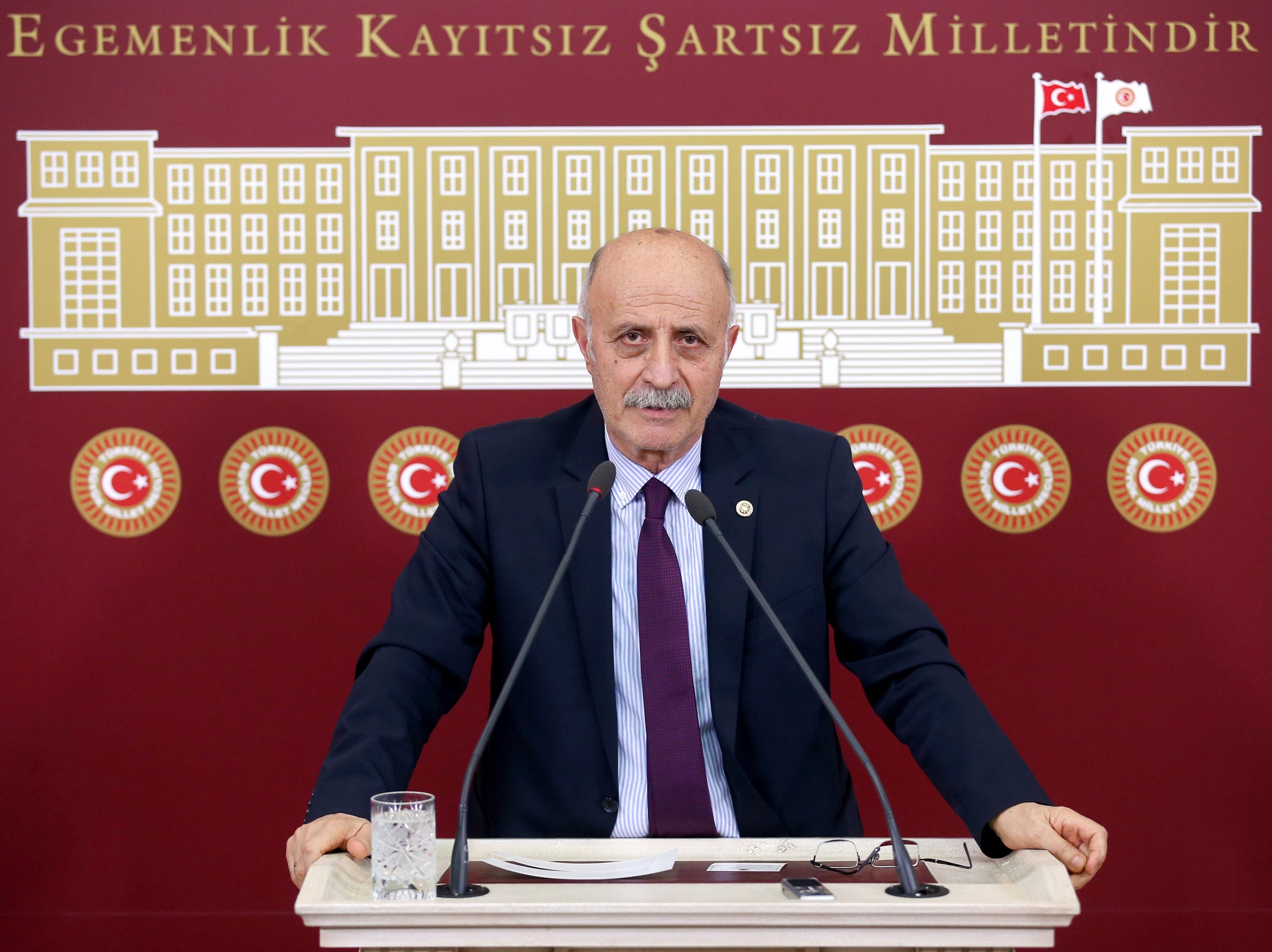 Cumhuriyet Halk Partisi (CHP) Yozgat Milletvekili Ali Keven, TBMM kürsüsünde