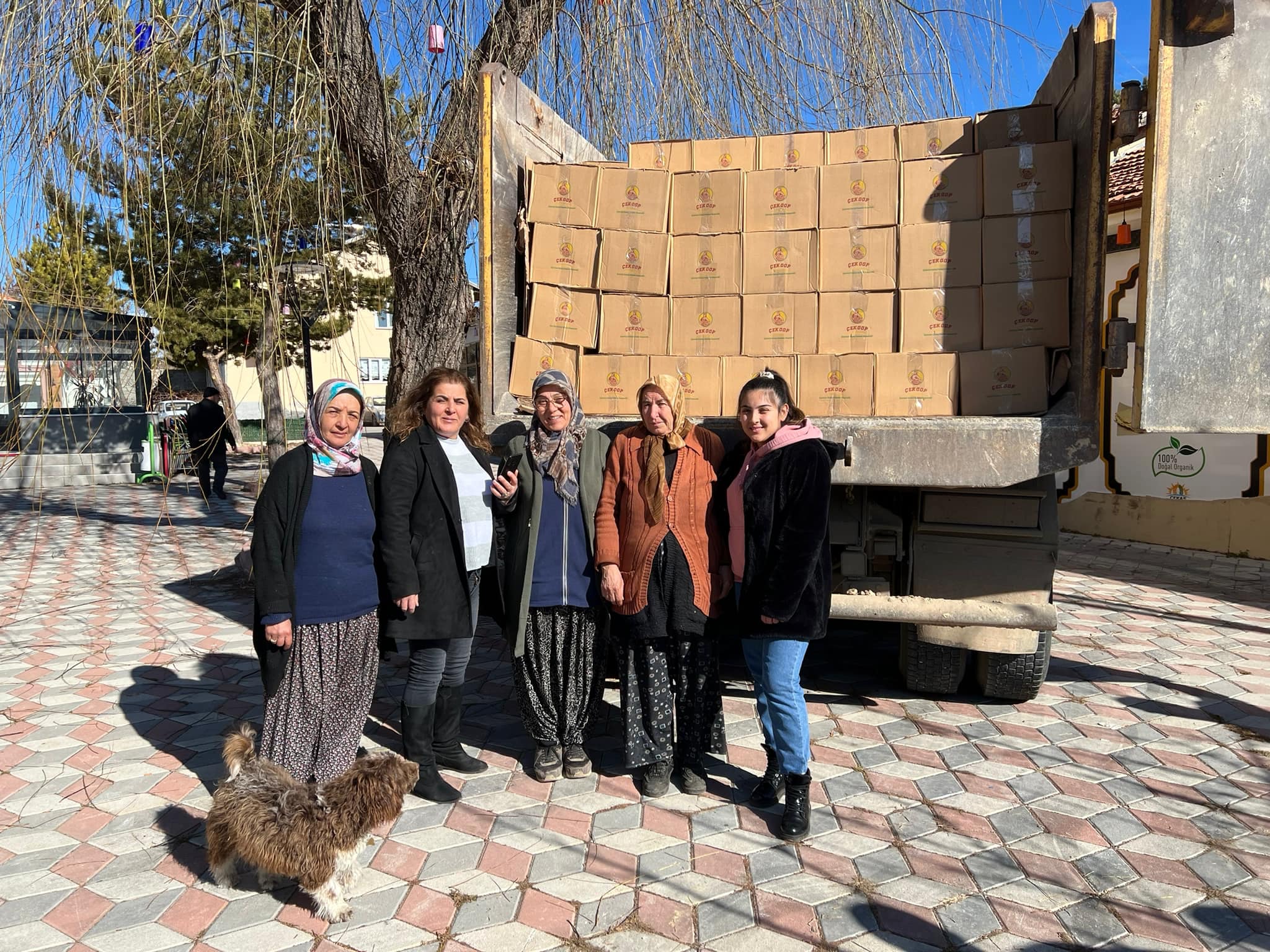 Çayıralan ilçesinde kadınlara şönelik olarak kurulan Çayıralan Emekçi Kadınlar Kooperatifi