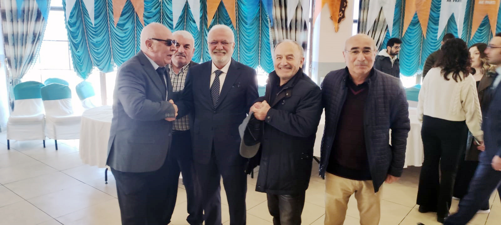 Kamu Şefleri Platformu temsilcileri, değişik kurumlarda görev yapan kamu şefleri,