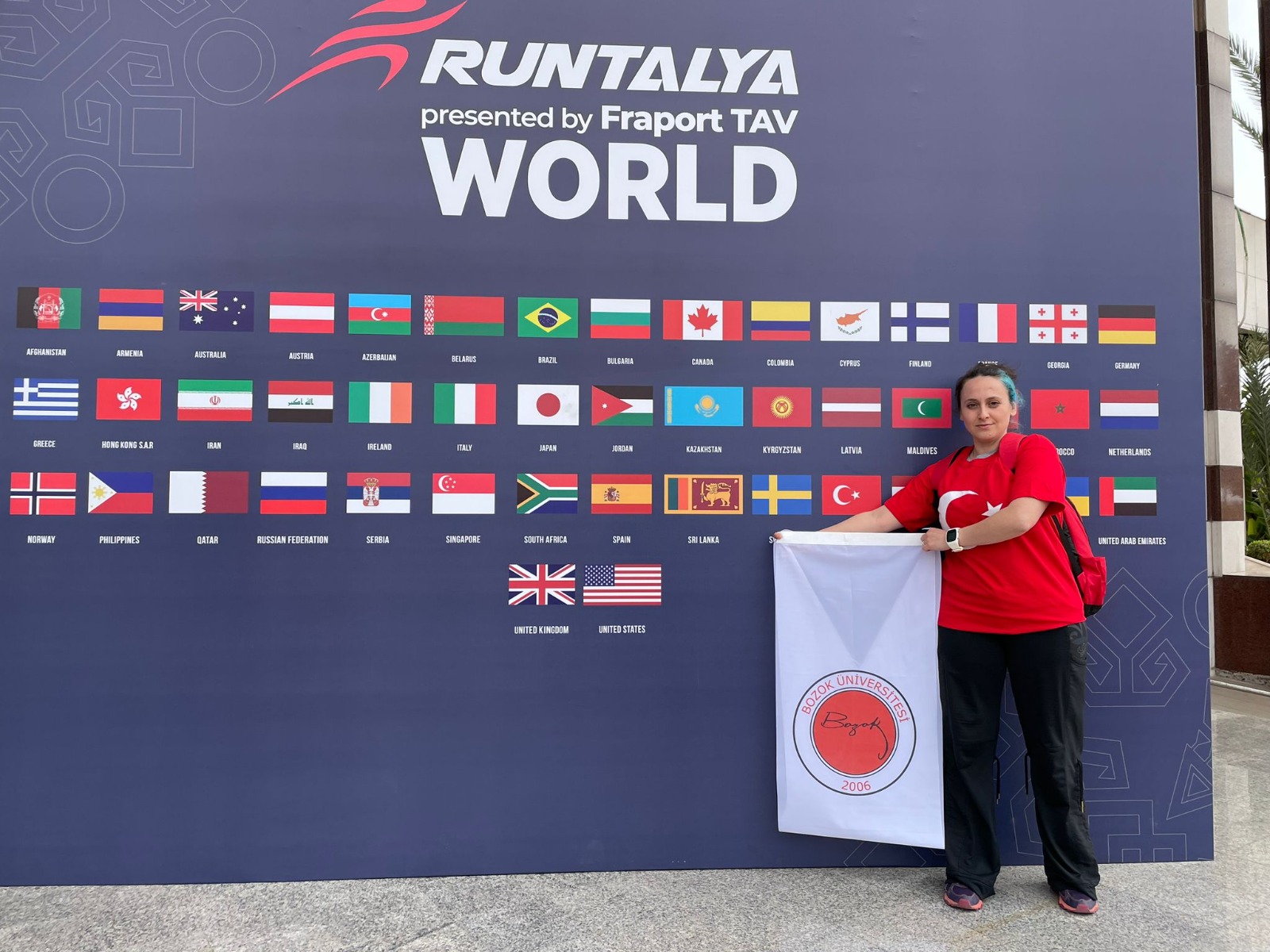 Antalya’nın ev sahipliğinde düzenlenen Uluslararası Runtalya Maratonuna Yozgat Bozok Üniversitesi