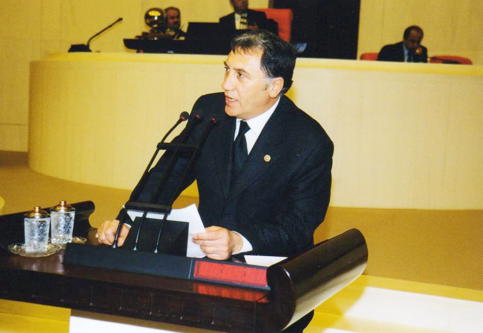 21. dönem MHP Yozgat Milletvekili olan ve kamuoyunda İYİ Parti’den