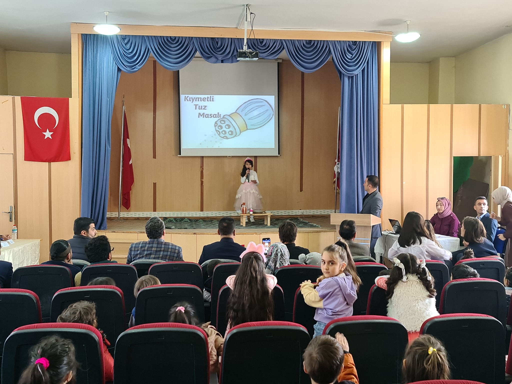 Çayıralan İlçe Milli Eğitim Müdürlüğü tarafından ESER Projesi kapsamında ilkokullar