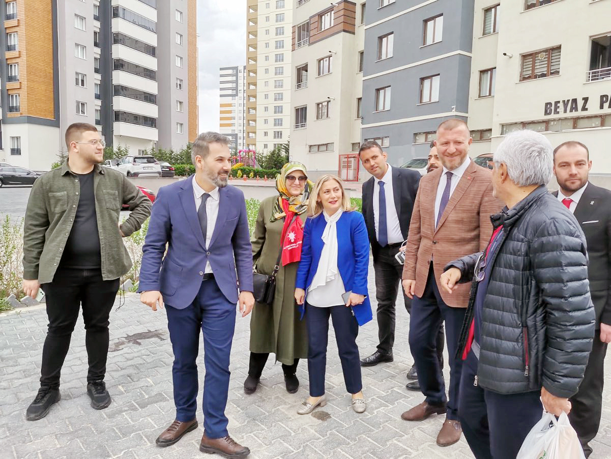 AK Parti Milletvekili Adayı Deniz Çağan14 Mayıs tarihinde yapılacak olan