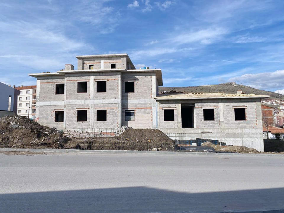 İstanbulluoğlu Mahallesinde yapımına başlanılan Aile Sağlık Merkezi ve 112 Hizmet