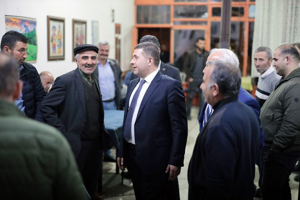 MHP Yozgat Milletvekili Adayı Ethem Sedef, seçim çalışmaları kapsamında ilçe