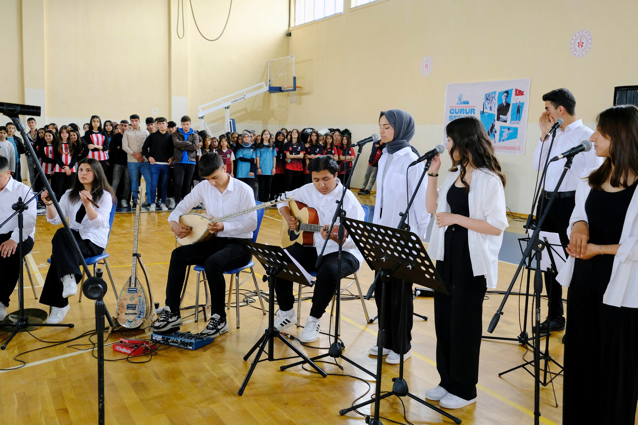 Akdağmadeni ilçesinde 19 Mayıs Atatürk’ü Anma Gençlik ve Spor Bayramı
