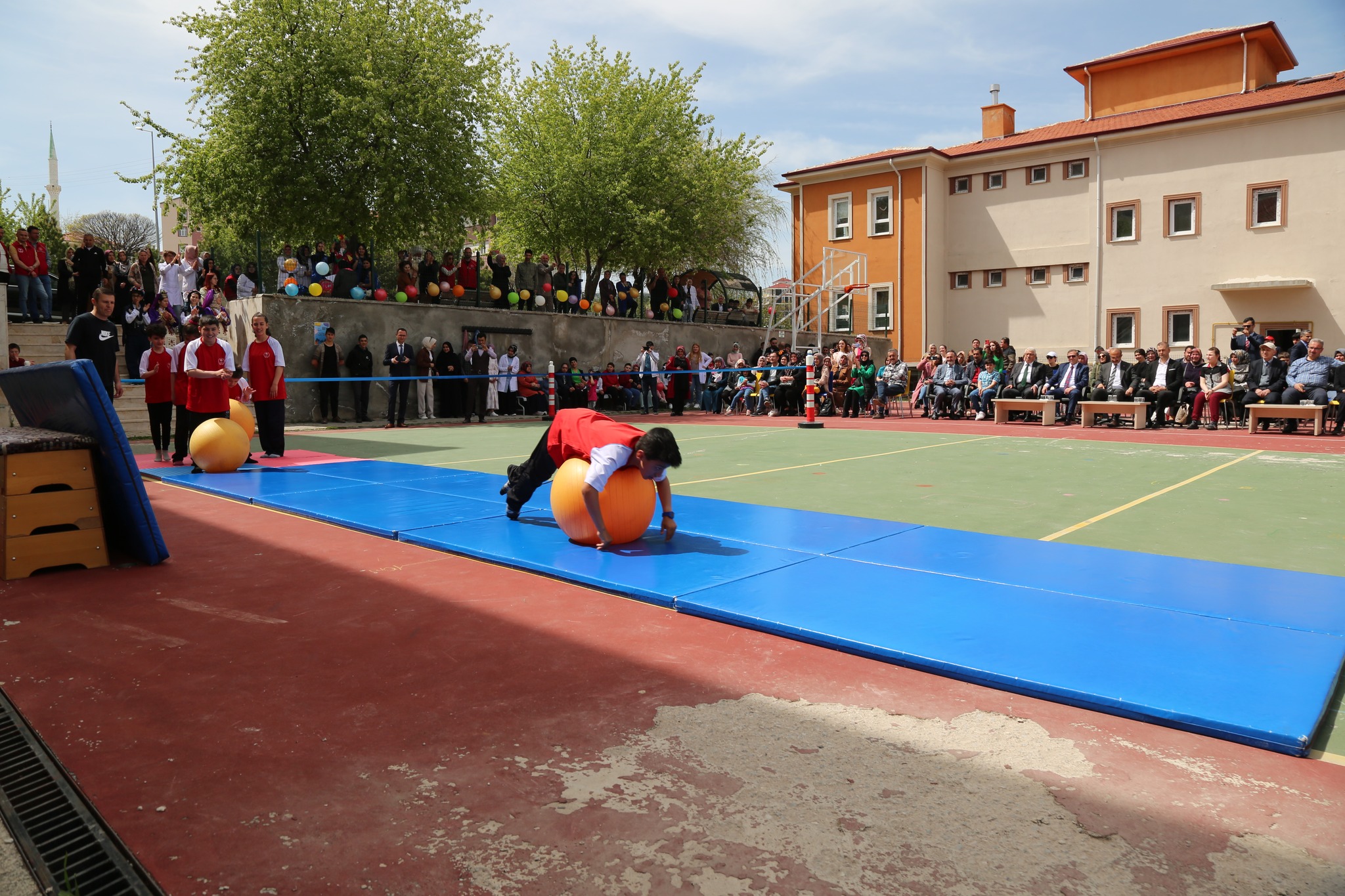 Yozgat Kanunu Sultan Süleyman Özel Eğitim Meslek Okulu’nda 10-16 Engelliler