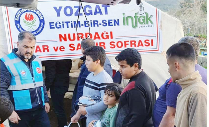 Memur Sen ve Eğitim Bir Sen Yozgat Şube Başkanı Kenan