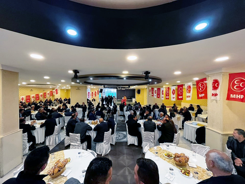 MHP Yozgat Milletvekili Adayı Ethem Sedef mahalle ve köy muhtarlarıyla