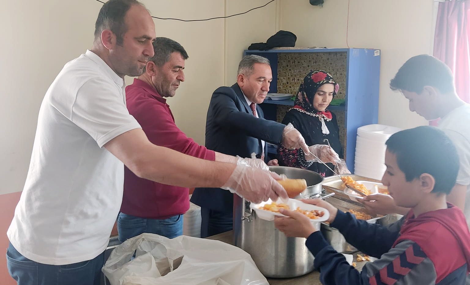 Kadışehri İlçe Milli Eğitim Müdürlüğü tarafından öğrencilere yönelik memnuniyet anketi