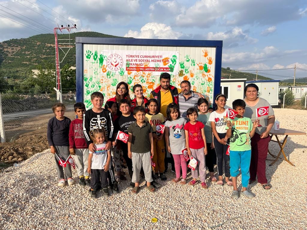 Yozgat Aile ve Soslal Hizmetler İl Müdürlüğü ekipleri, Hatay’ın Hassa