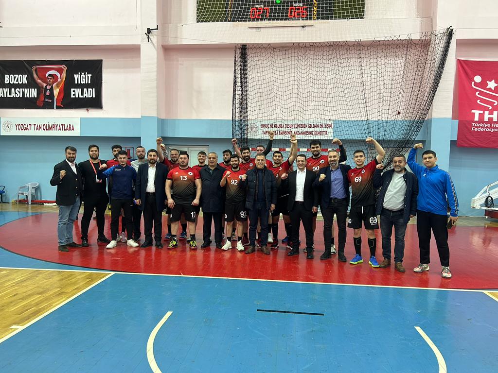 Hentbol Erkekler Birinci Ligi A Grubunu üçüncü sırada tamamlayarak Süper