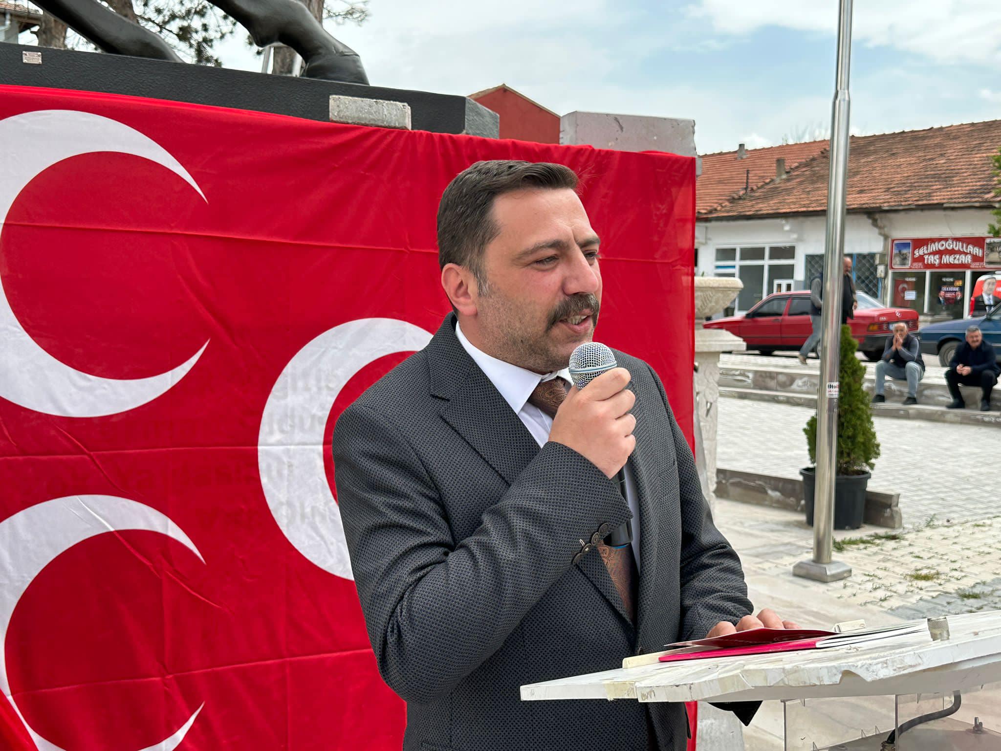 Milliyetçi Hareket Partisi (MHP) Yozgat İl Başkanı Tekin Irgatoğlu, ’19