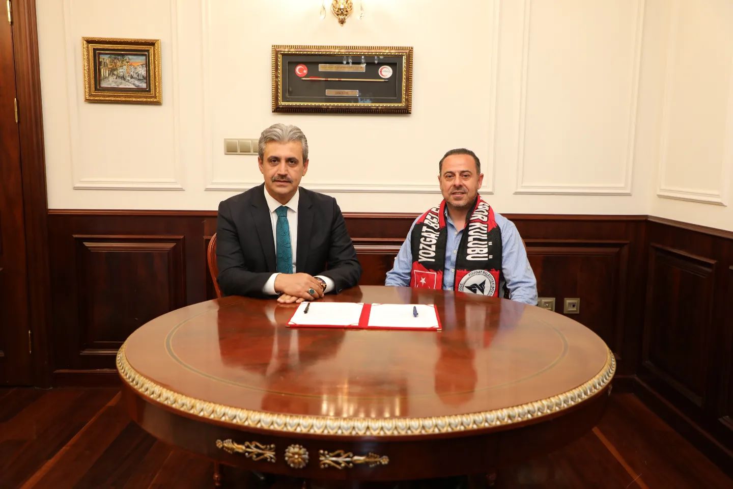 Yozgat Belediyesi Bozokspor’da Can Güven ile yola devam kararı alındı.