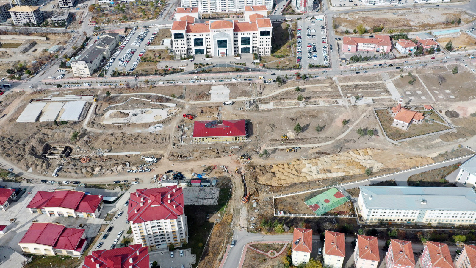 Yozgat’ta Menekşe evlerinin yerine yapılan  ve 52 bin metrekare