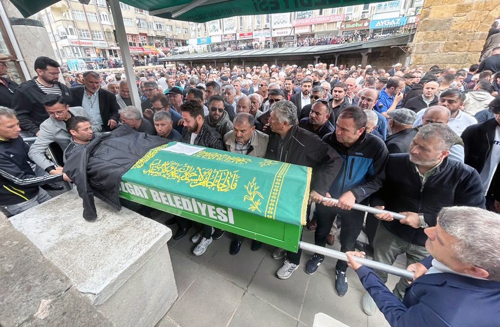 Yozgat Bayındırlık İl Müdürlüğünden emekli, Yozgatspor Masterler Derneği Başkanı Feridun