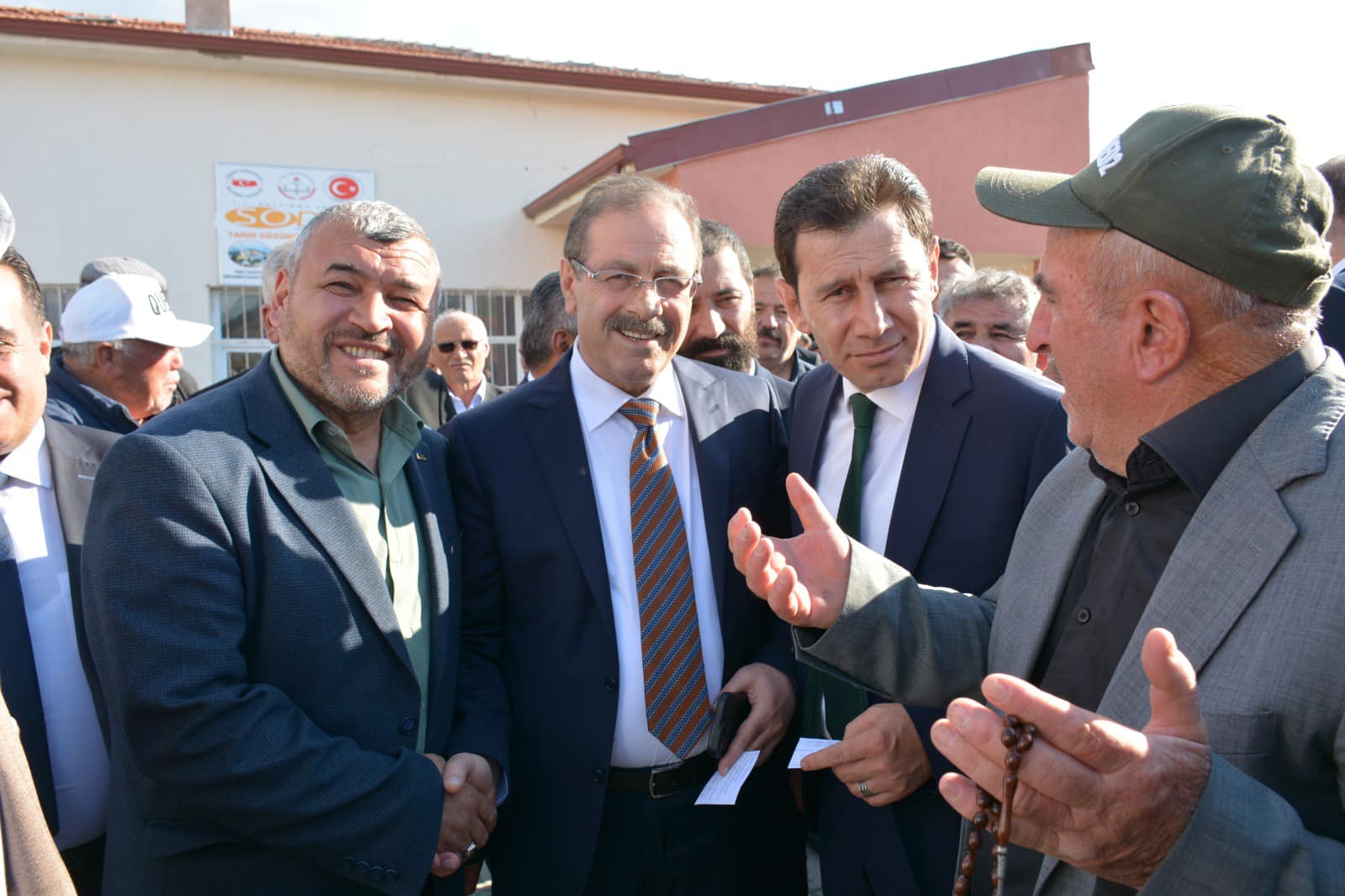 AK Parti Yozgat Milletvekili Abdulkadir Akgül, Milletvekili seçilmesinin ardından yaptığı