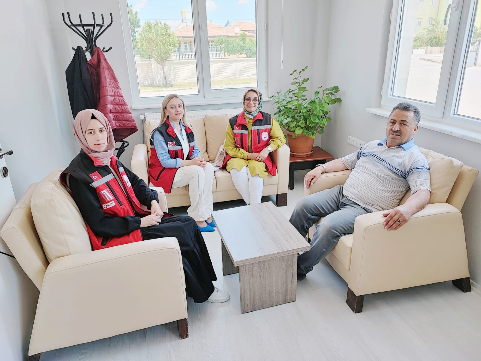 Boğazlıyan Sosyal Hizmet Merkezi Müdürlüğü personeli tarafından, kamu kurumlarına Aile