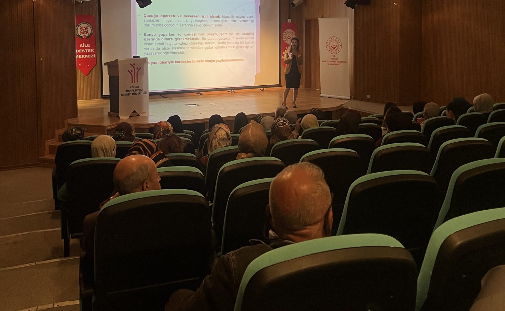 Yozgat Sosyal Hizmet Merkezi Müdürlüğü ailelere yönelik eğitimlerine ara vermeden