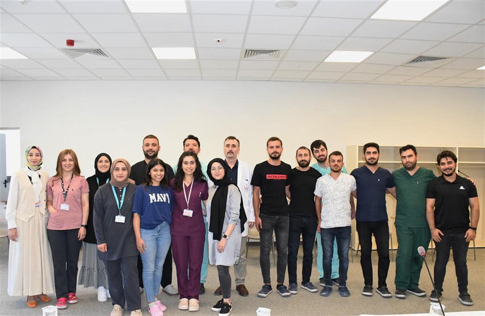 Yozgat Şehir Hastanesi’nde Dünya Fizyoterapistler günü nedeniyle Başhekim Uzman Dr.