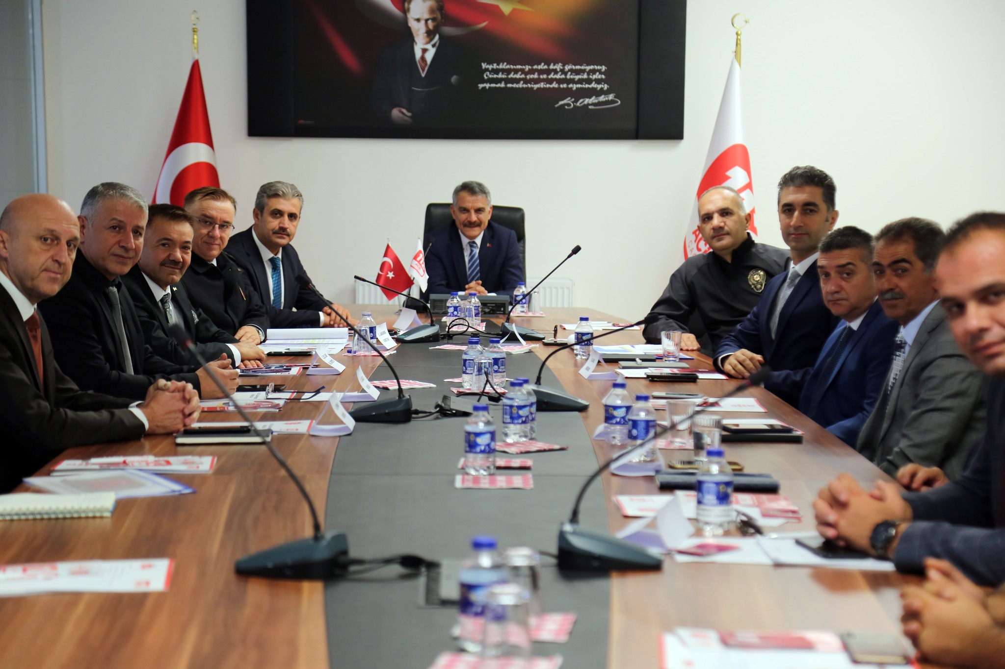 Yozgat Valisi Mehmet Ali Özkan, 112 Acil Çağrı merkezinin gereksiz