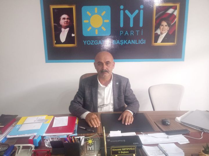 İYİ Parti'nin Yozgat İl Başkanı Bünyami Katipoğlu, görevinden istifa ettiğini