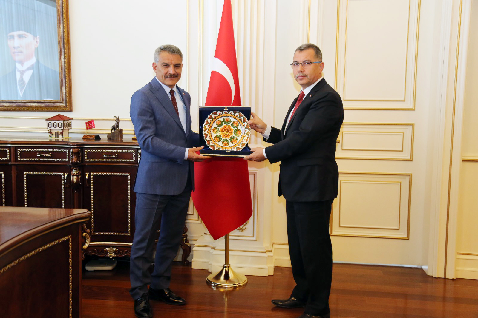 Yozgat'ın yeni İl Milli Eğitim Müdürü İsmail Altınkaynak, göreve başlamasının