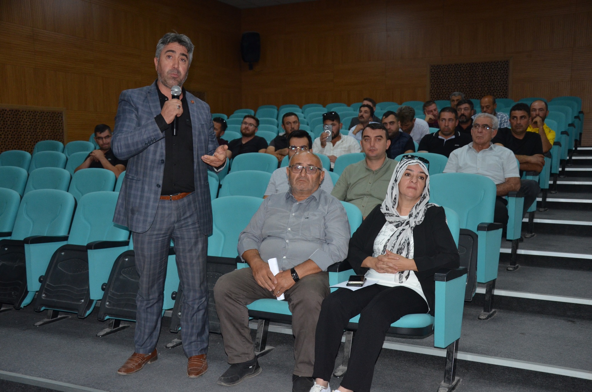 Sarıkaya ilçesinde Kaymakam Ahmet Nuri Demir Başkanlığında Okul Servis Şoförlerine