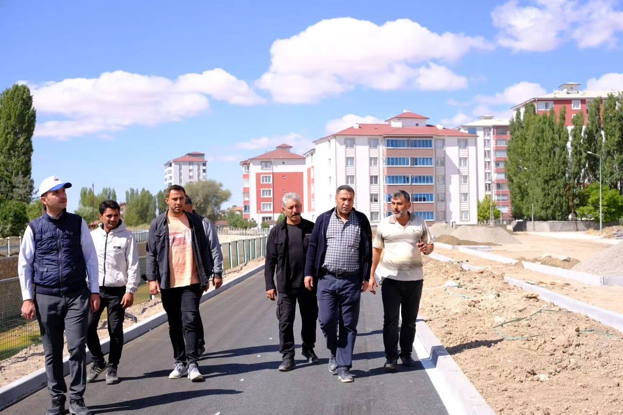 Sorgun Belediyesi tarafından ilçe genelinde başlatılan altyapı çalışmaları aralıksız devam